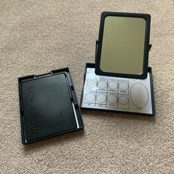 Bundle of 2! Mary Kay makeup mirrors- amazing deal